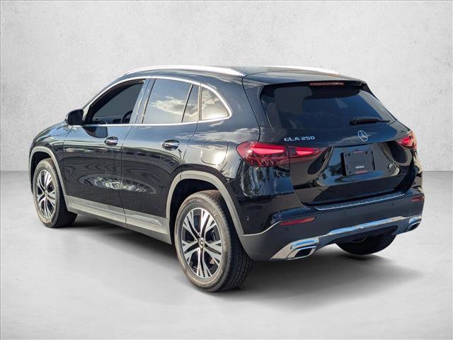 Used 2025 Mercedes-Benz GLA 250 image 8