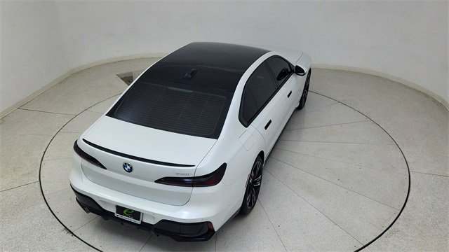 Used 2023 BMW 740i w/ Executive Package image 81