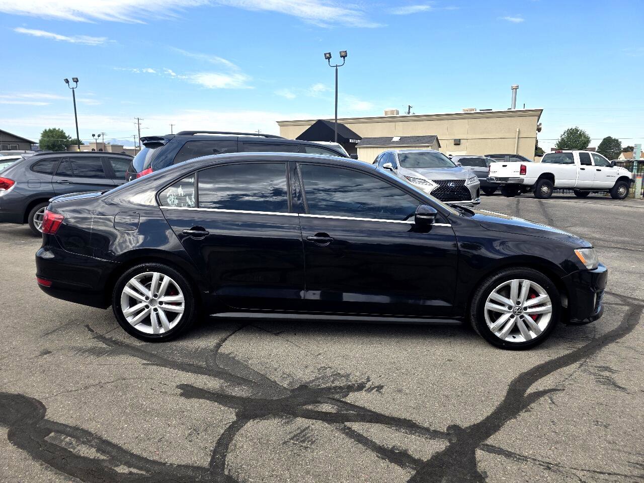 Used 2013 Volkswagen Jetta GLI FWD image 4