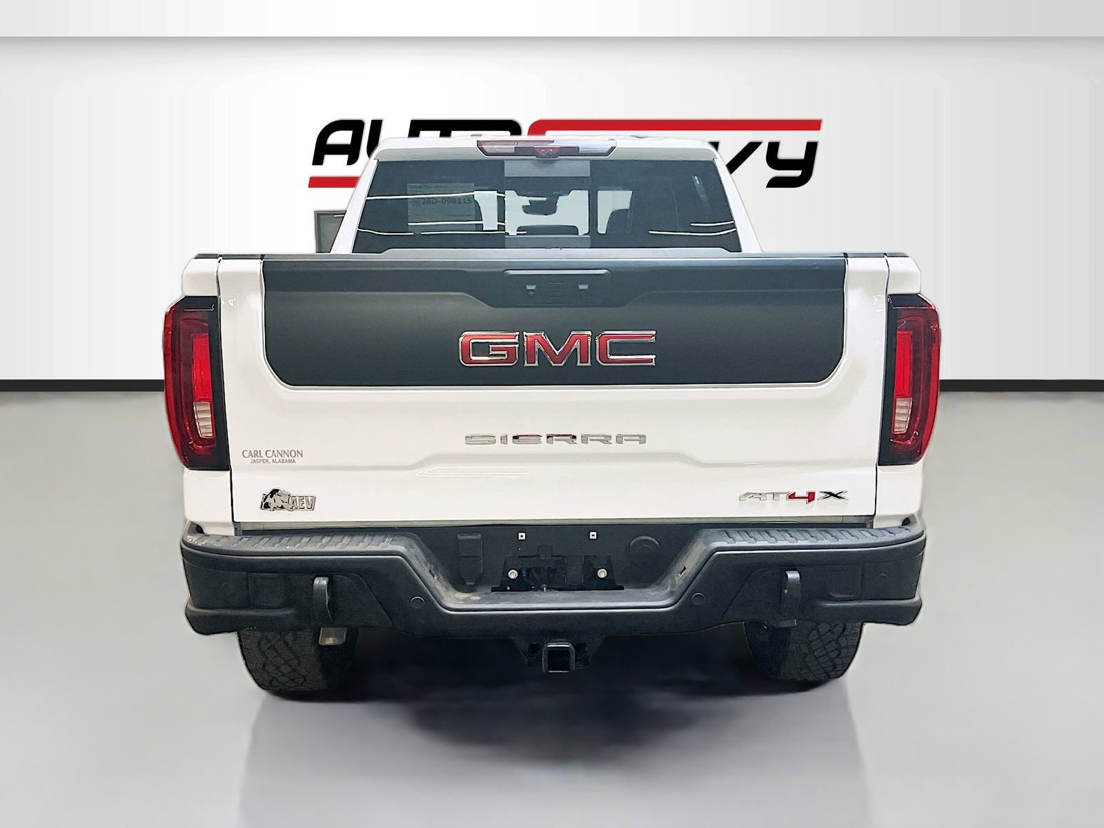 Used 2025 GMC Sierra 1500 AT4X w/ AT4X AEV Edition AWD/4WD image 6