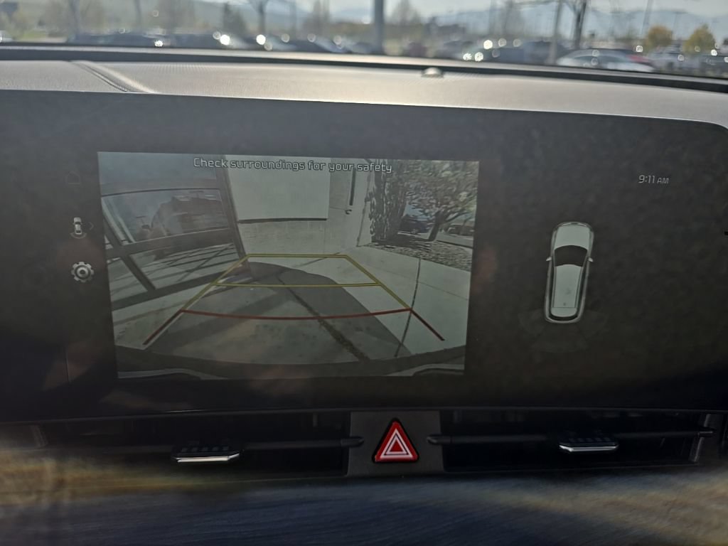 Certified 2025 Kia Sportage X-Pro AWD/4WD image 17