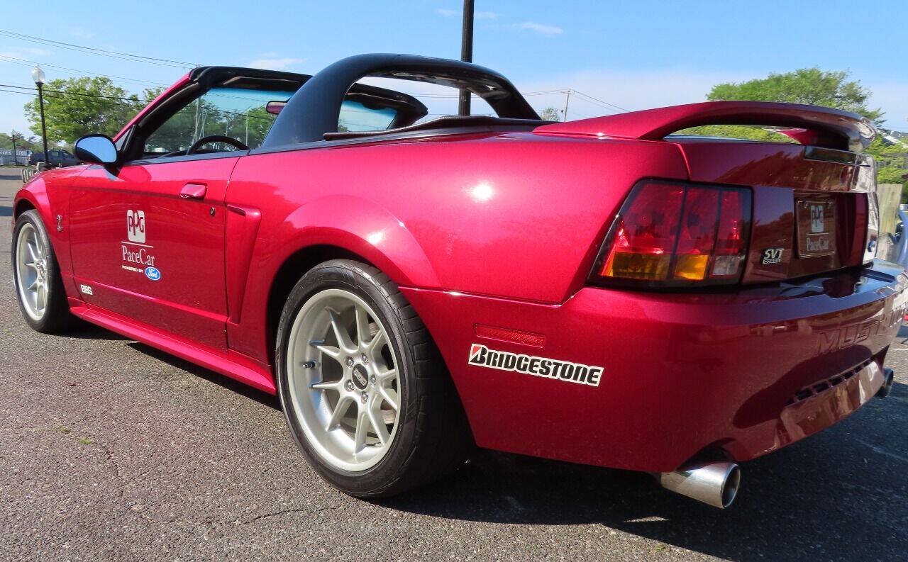 Used 1999 Ford Mustang Cobra RWD image 12