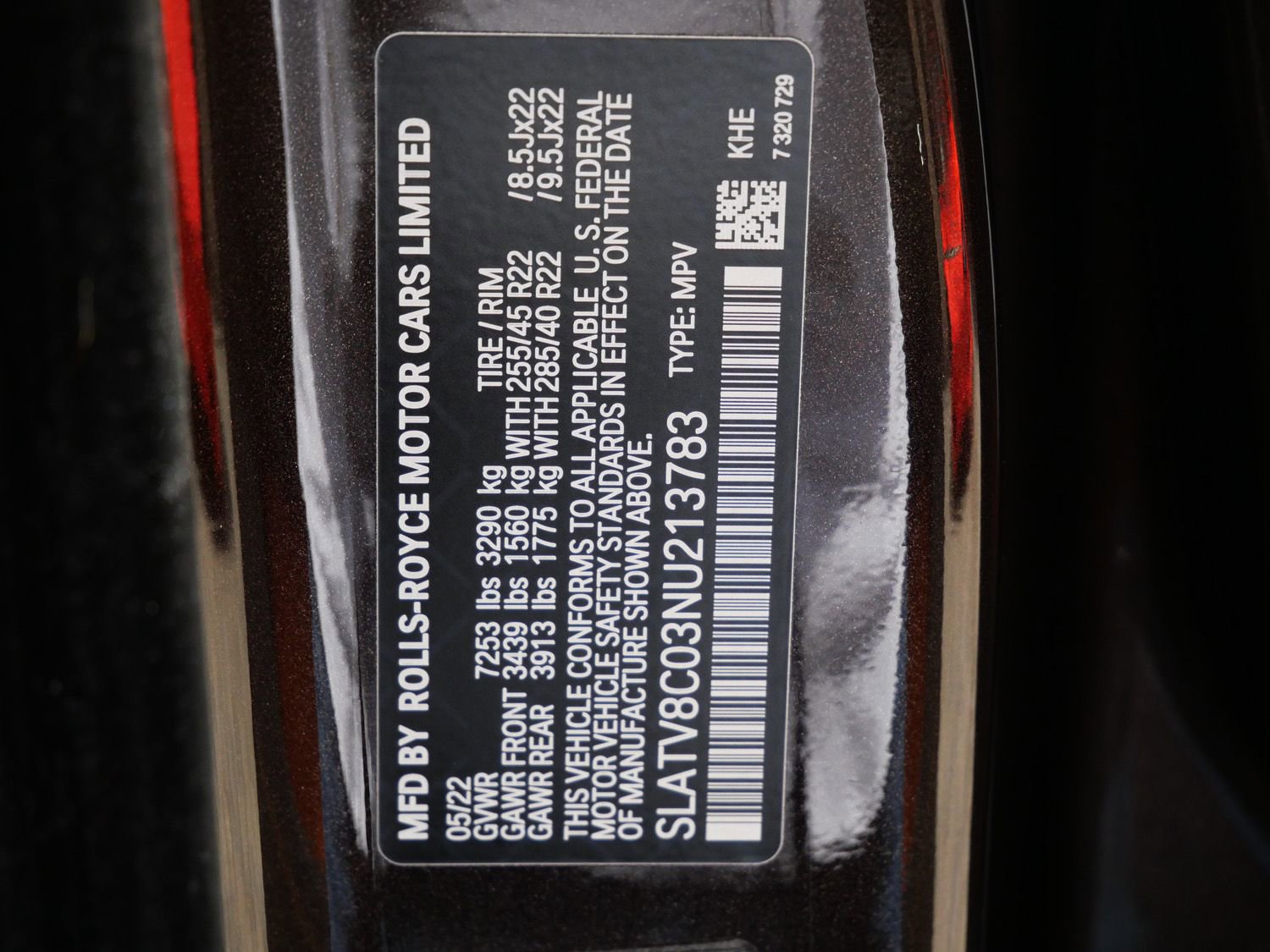 Certified 2022 Rolls-Royce Cullinan Black Badge AWD/4WD image 36