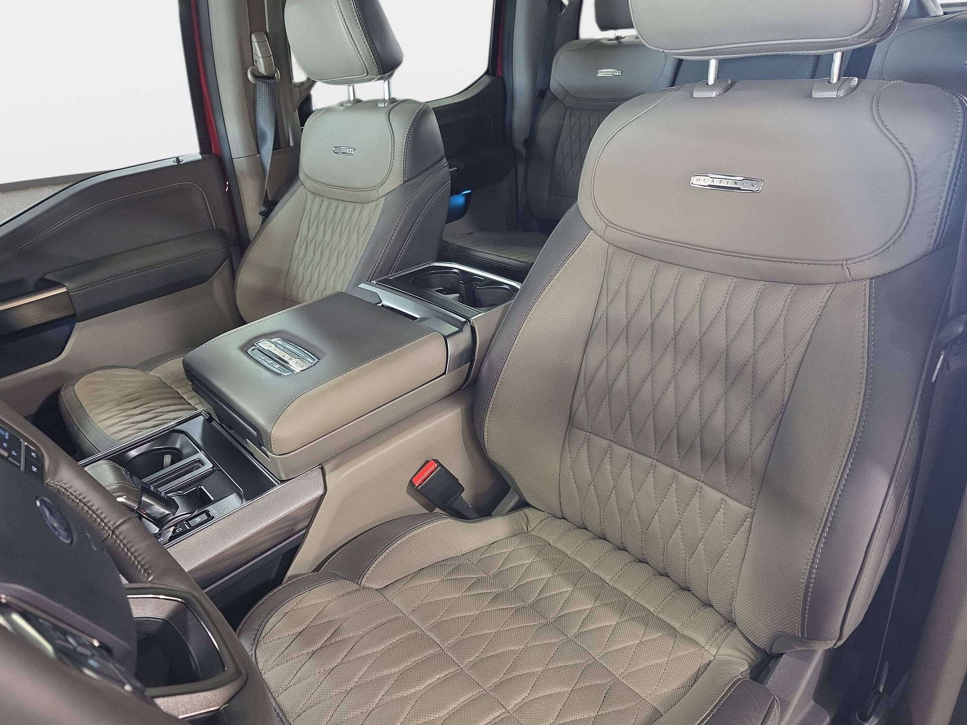 Used 2024 Ford F150 Platinum w/ Equipment Group 703A Plus image 14