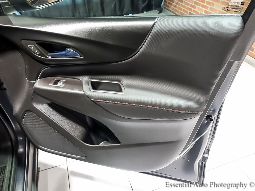 Used 2022 Chevrolet Equinox RS image 32