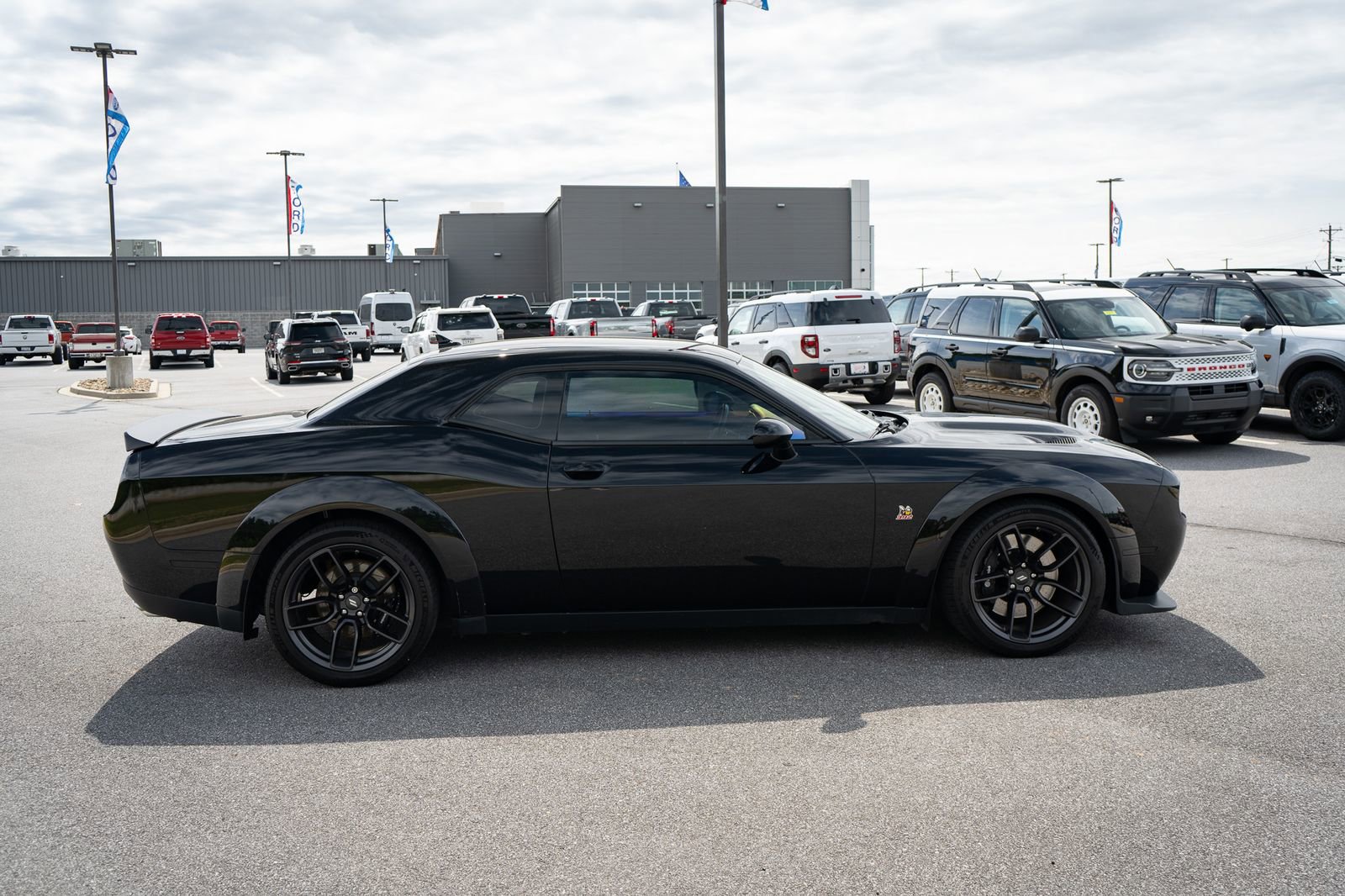 Used 2020 Dodge Challenger R/T Scat Pack RWD image 10