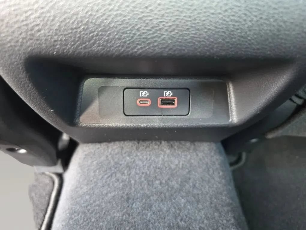Used 2024 Nissan Altima 2.5 SV w/ SV Premium Package FWD image 40