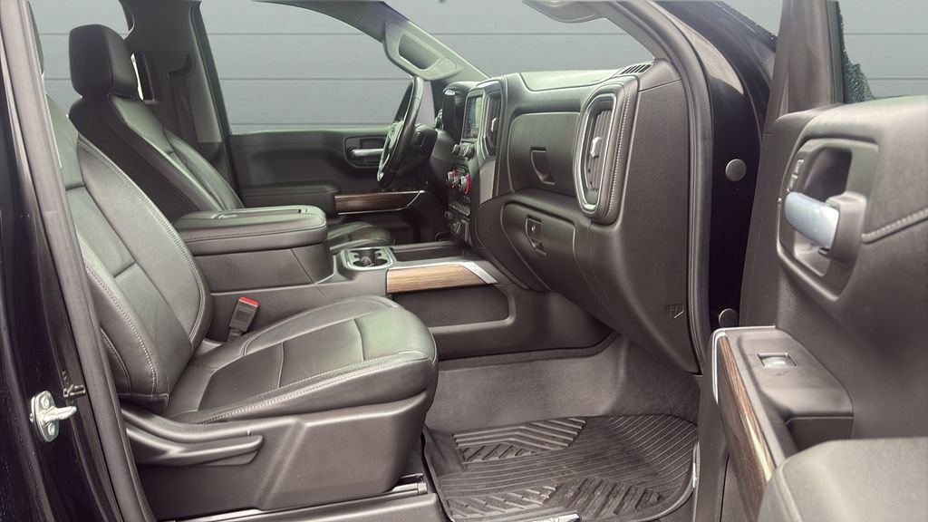 Used 2020 Chevrolet Silverado 1500 LT Trail Boss image 22