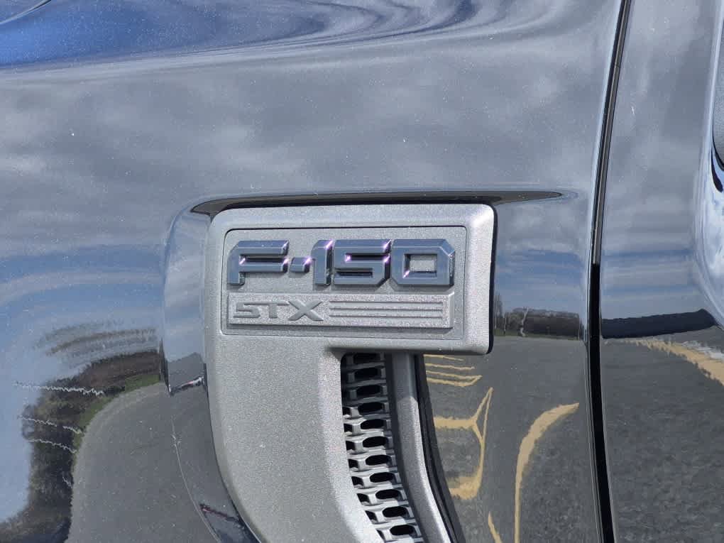 Used 2023 Ford F150 XL w/ STX Appearance Package AWD/4WD image 22