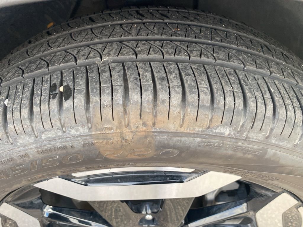 Used 2025 Kia Telluride S image 10