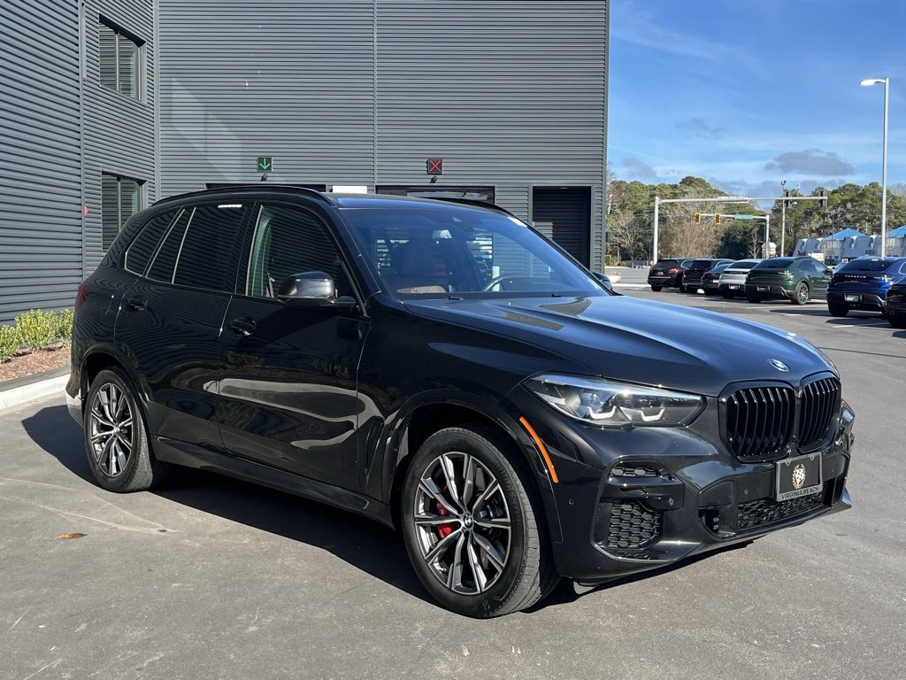 Used 2023 BMW X5 M50i w/ Climate Comfort Package image 6