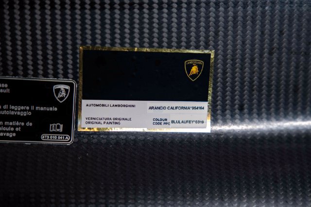 Used 2021 Lamborghini Huracan STO RWD image 26