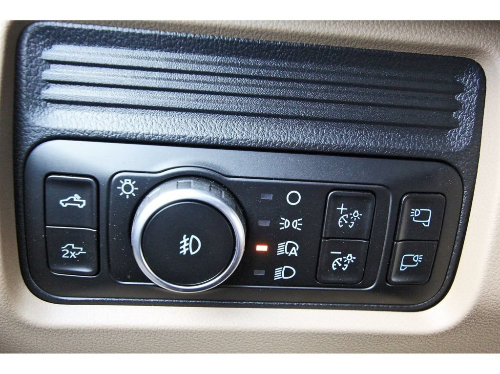 Used 2026 Ford F250 Lariat w/ Chrome Package AWD/4WD image 24