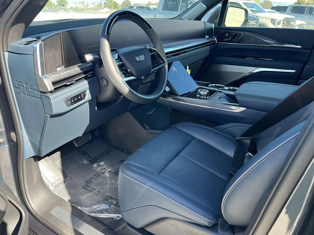 New 2025 Cadillac Escalade IQ Luxury 2 image 9