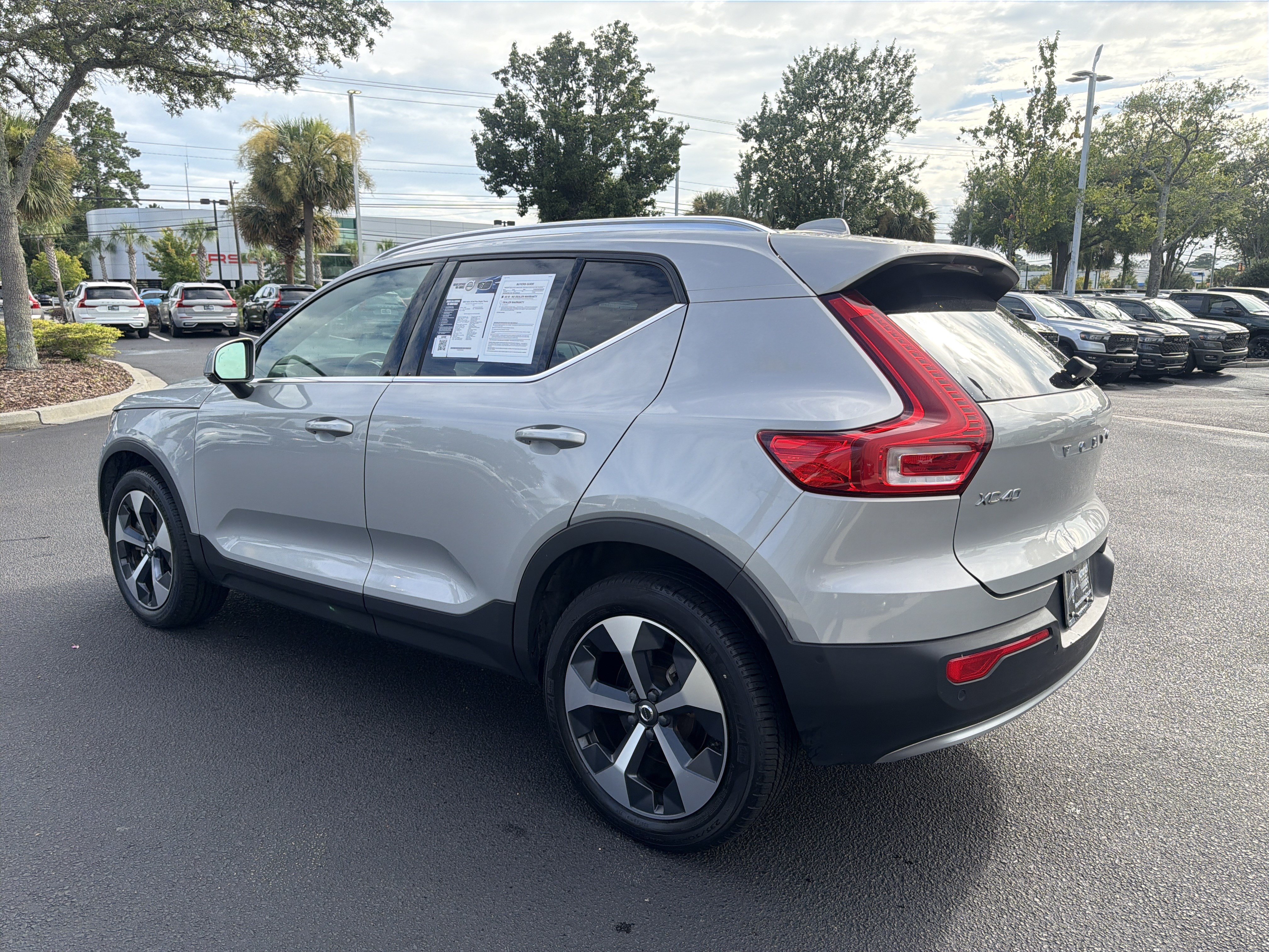 Certified 2023 Volvo XC40 B4 Plus w/ Driver Assist Package FWD image 69