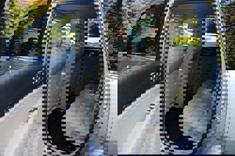 Used 2015 Jeep Grand Cherokee Limited image 16