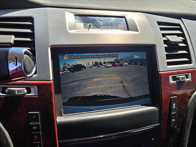 Used 2012 Cadillac Escalade Premium AWD/4WD image 14