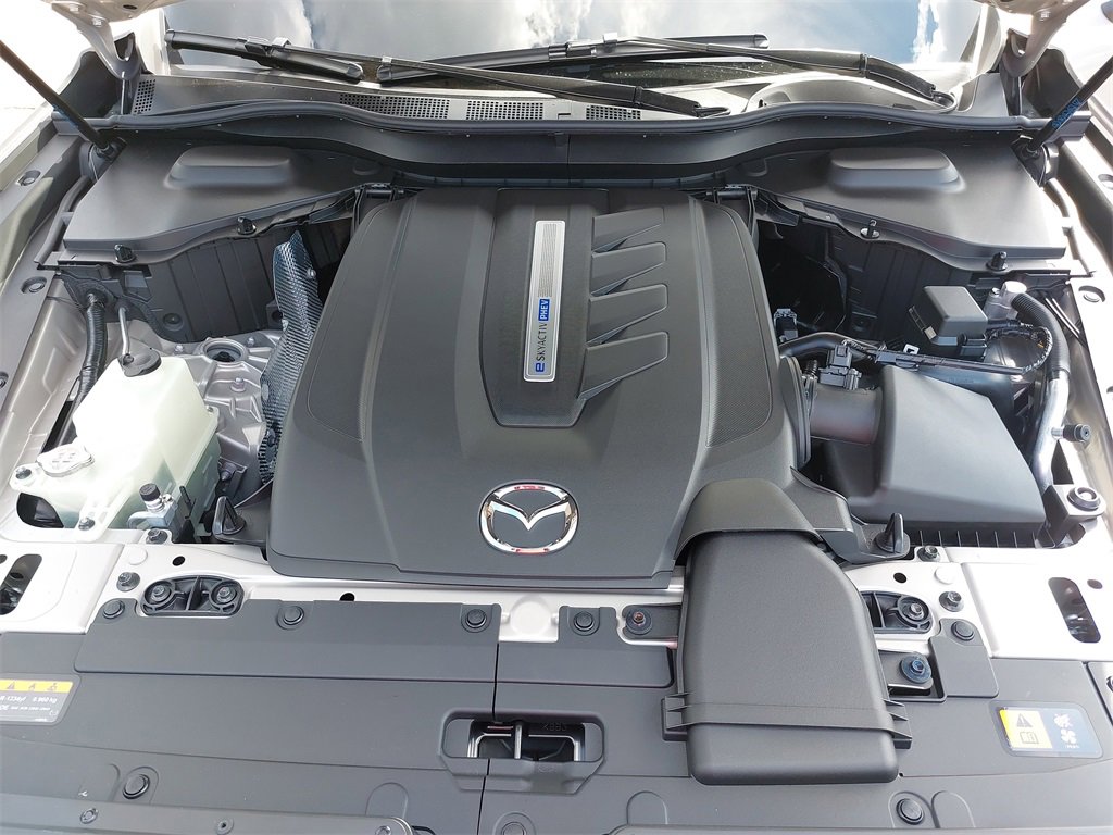 New 2025 MAZDA CX-90 Plug-In Hybrid w/ Premium Plus image 32