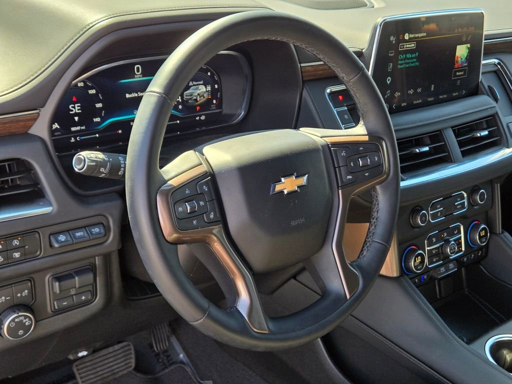 Used 2024 Chevrolet Tahoe High Country AWD/4WD image 19