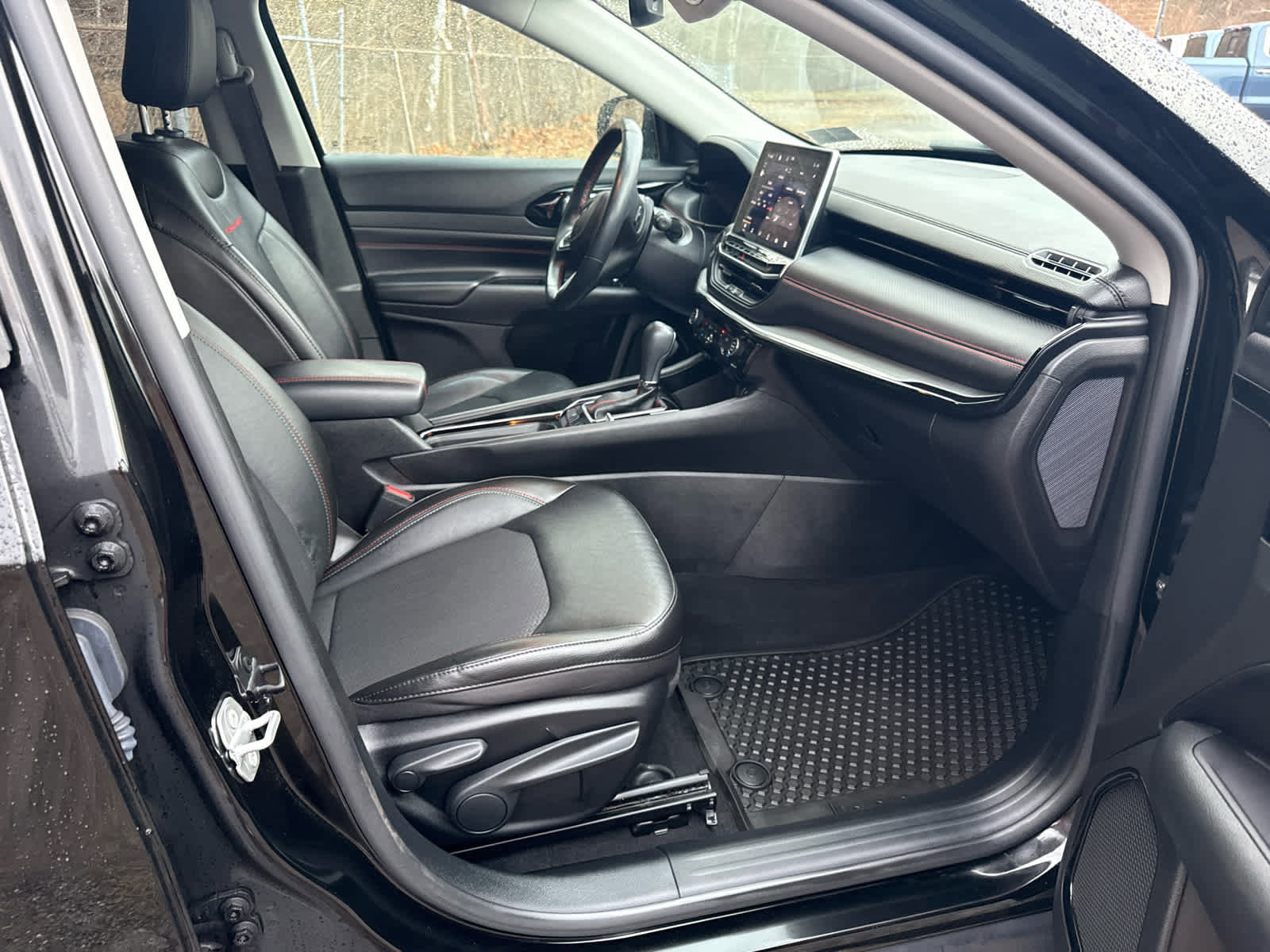 Used 2022 Jeep Compass Trailhawk w/ Trailhawk Convenience Group image 34