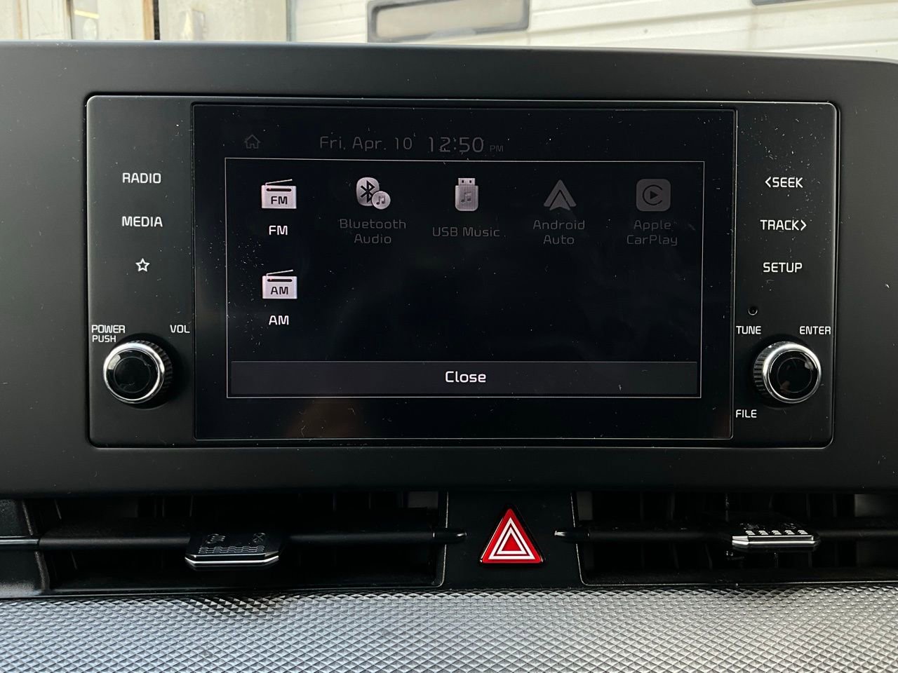 Used 2025 Kia Sportage LX image 28