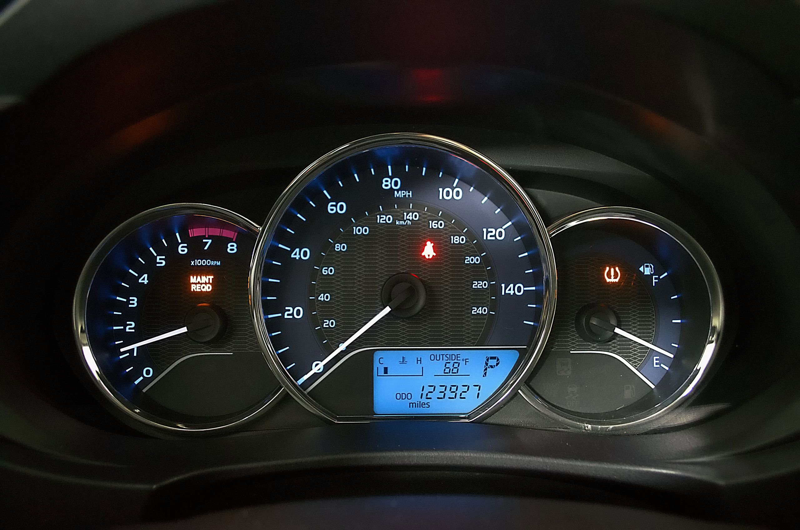 Used 2016 Toyota Corolla LE FWD image 17