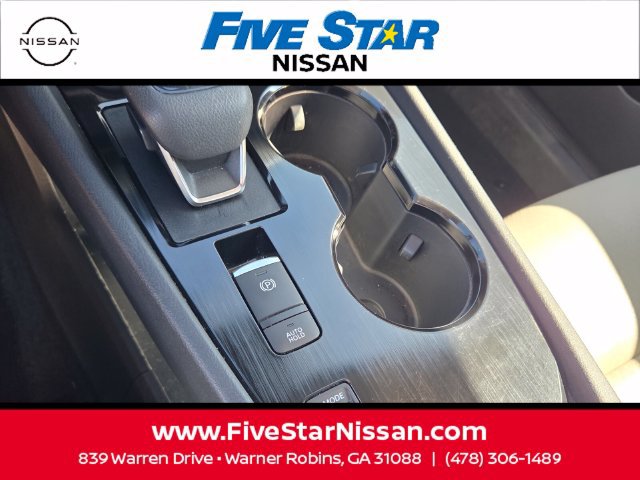 Used 2021 Nissan Rogue SV w/ Premium Package FWD image 23