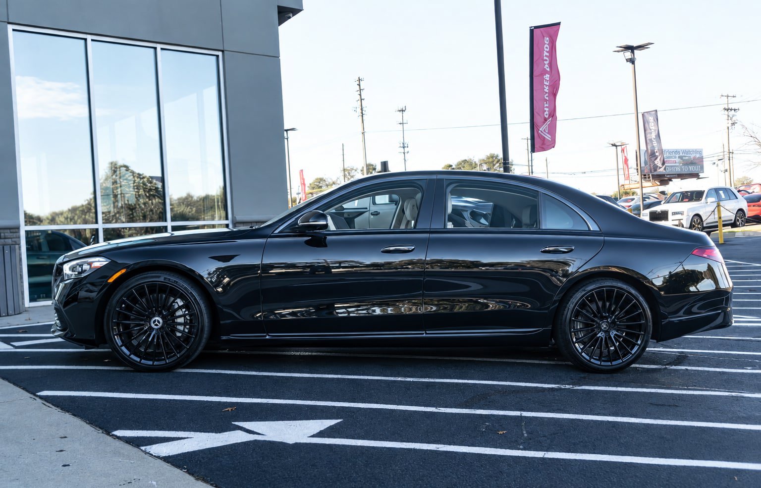 Used 2023 Mercedes-Benz S 500 4MATIC image 9