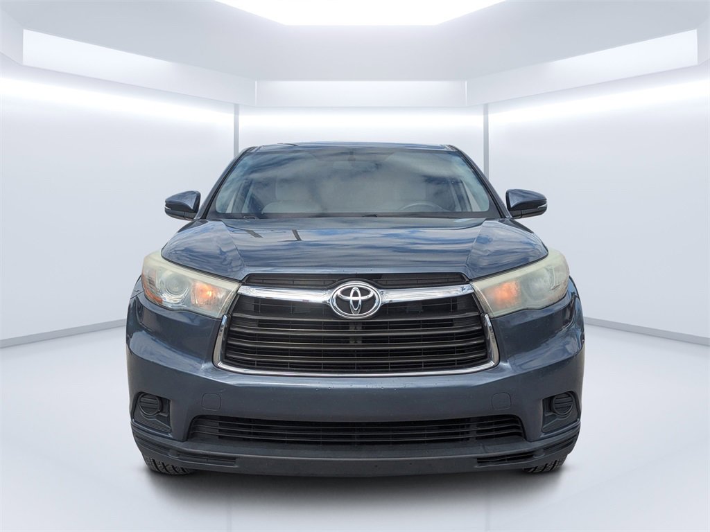 Used 2015 Toyota Highlander LE image 8