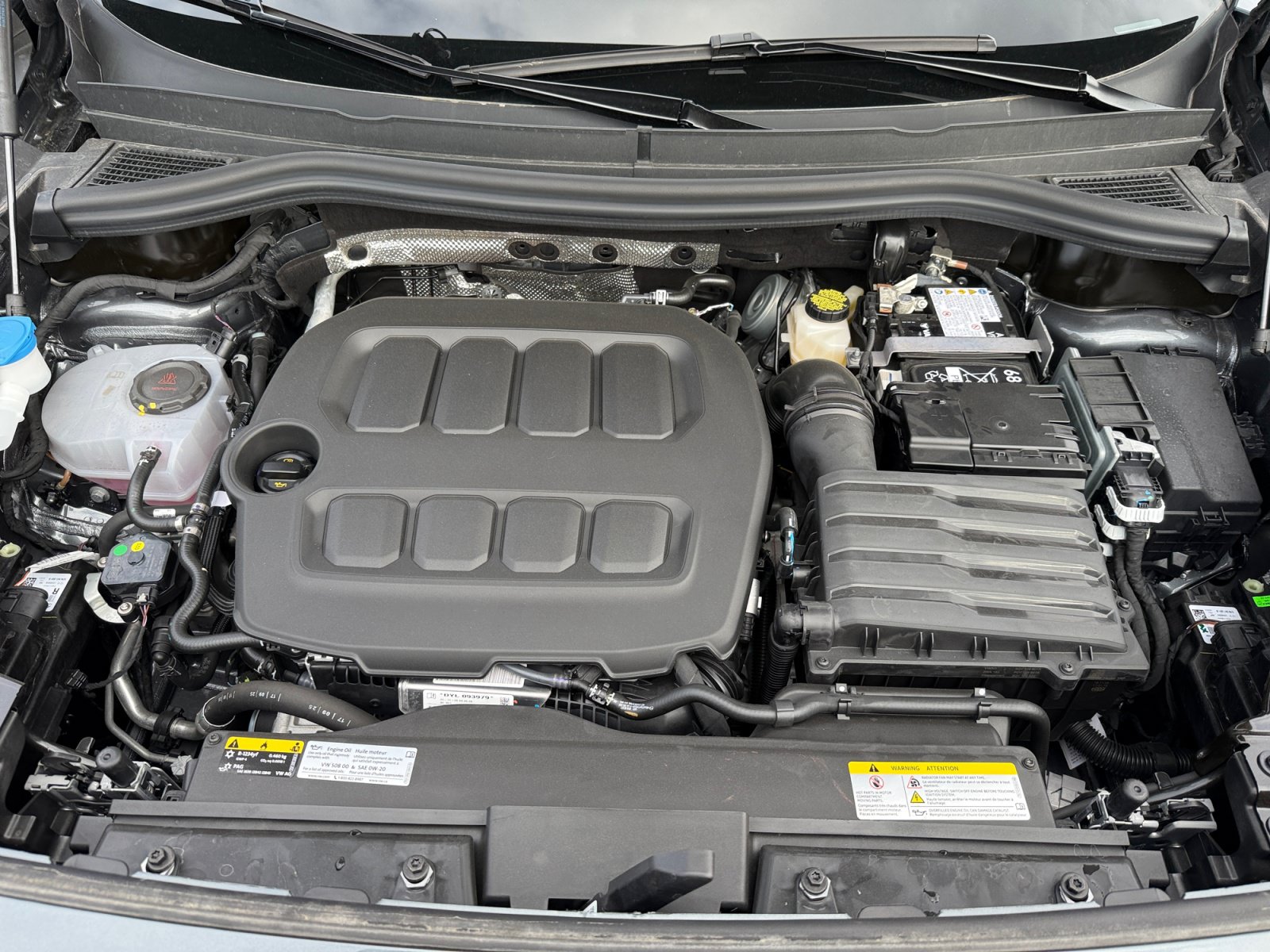 New 2026 Volkswagen Tiguan SE AWD/4WD image 20