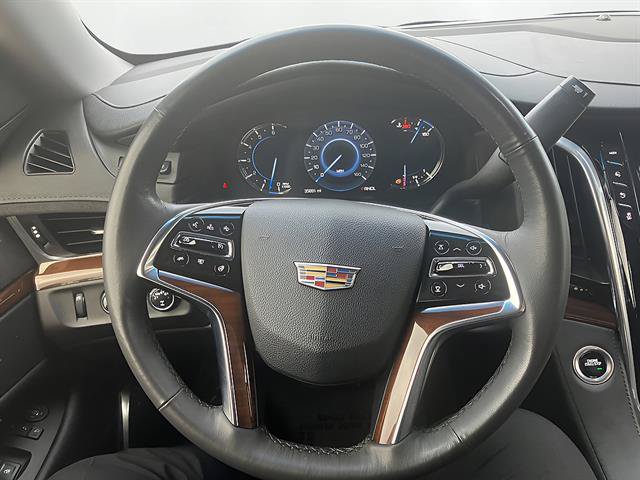 Used 2019 Cadillac Escalade Premium Luxury AWD/4WD image 10