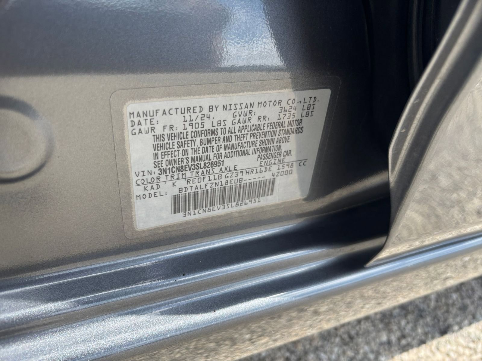 Used 2025 Nissan Versa SV w/ Trunk Package FWD image 29