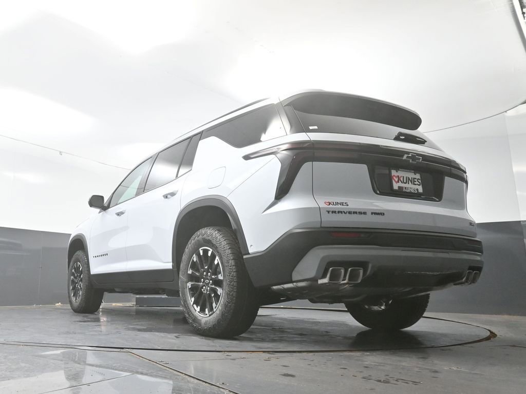 New 2026 Chevrolet Traverse Z71 w/ Enhanced Driving Package AWD/4WD image 48