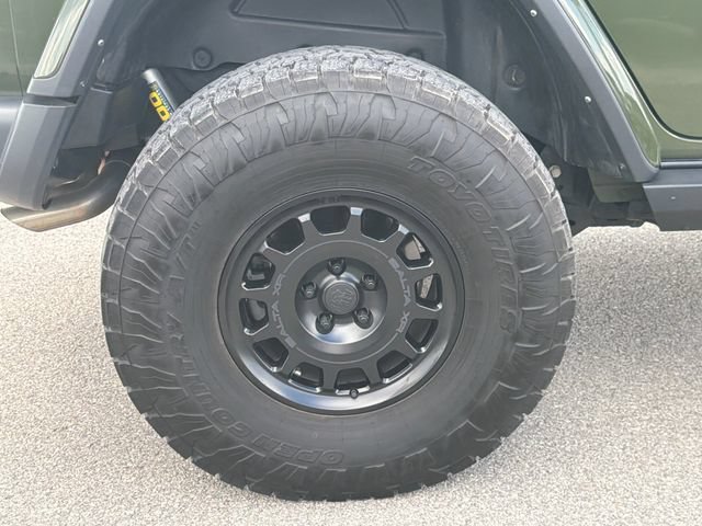 Used 2022 Jeep Wrangler Unlimited Rubicon w/ Trailer Tow Package AWD/4WD image 47
