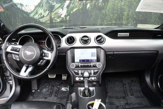 Used 2021 Ford Mustang Premium image 18