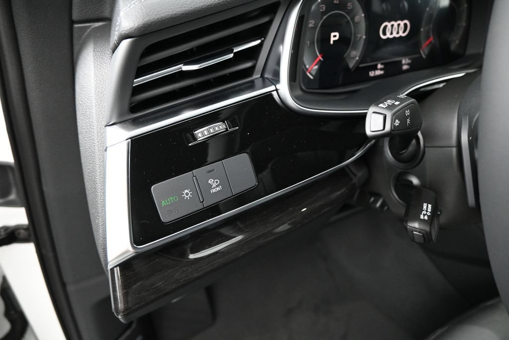 New 2026 Audi Q7 2.0T Premium AWD/4WD image 7
