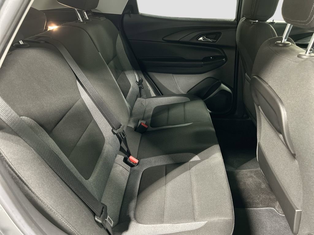 Used 2023 Chevrolet TrailBlazer LT w/ Convenience Package image 25