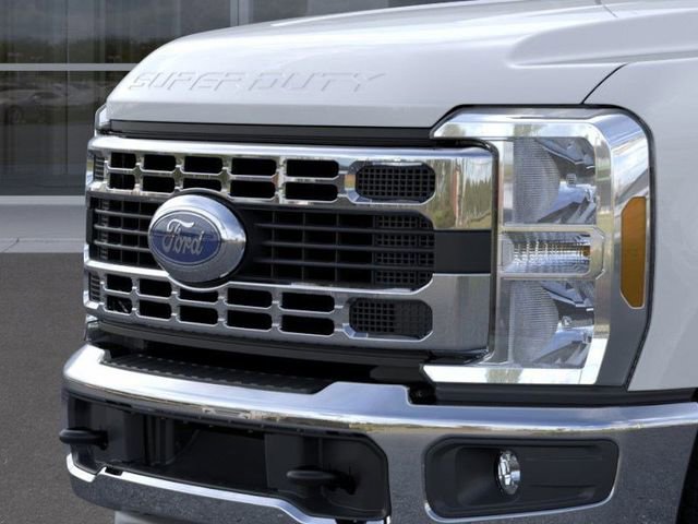 New 2026 Ford F350 XL w/ XL Chrome Package image 17