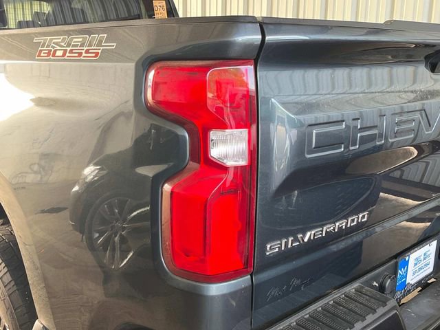 Used 2019 Chevrolet Silverado 1500 Custom Trail Boss w/ Custom Convenience Package image 11