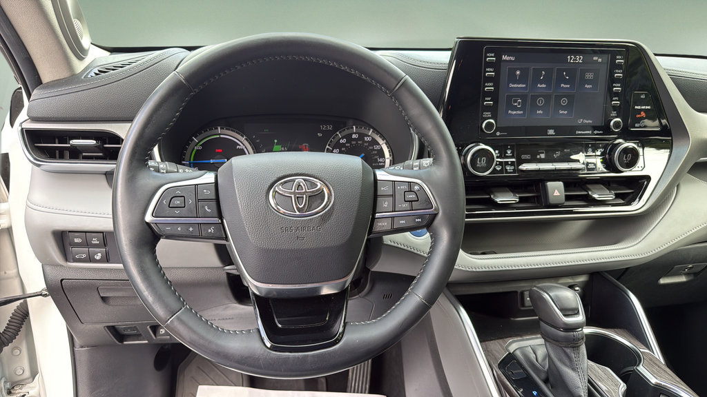 Used 2021 Toyota Highlander Limited AWD/4WD image 30