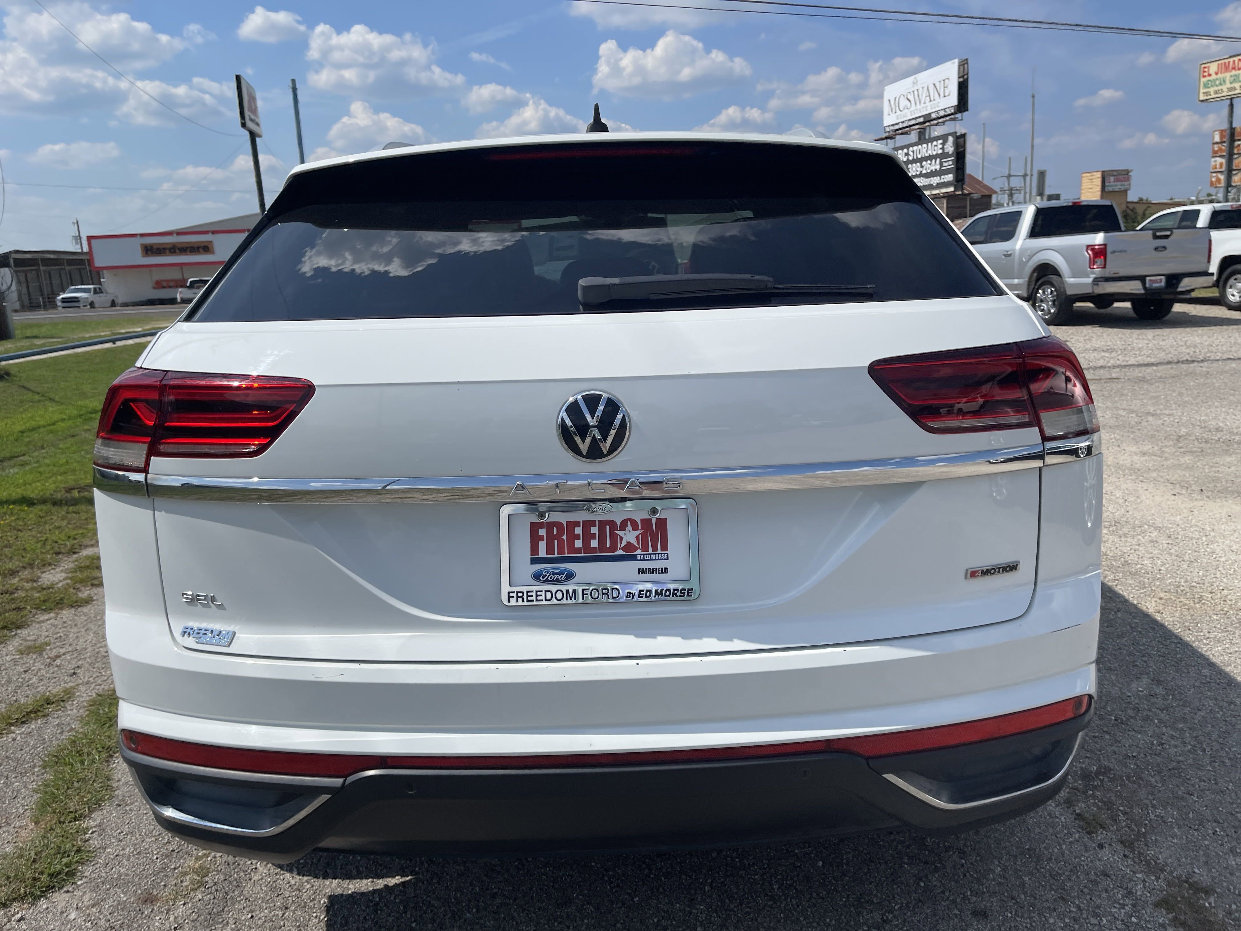 Used 2020 Volkswagen Atlas Cross Sport SEL image 5