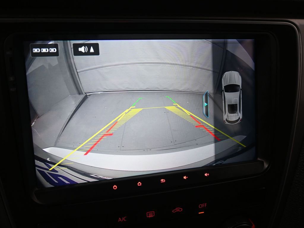 Used 2014 Volkswagen Passat 1.8T S image 17