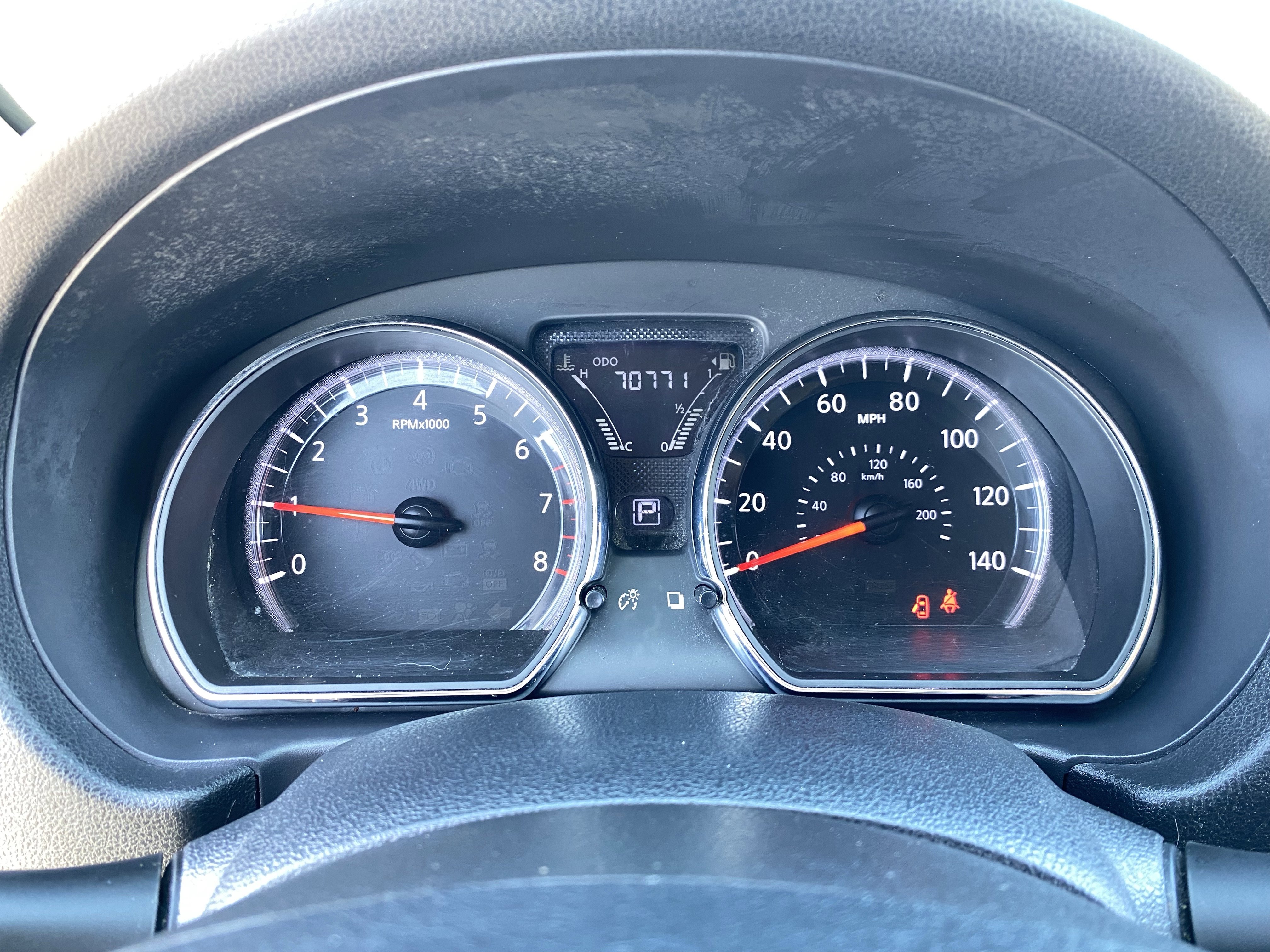 Used 2018 Nissan Versa SV FWD image 27