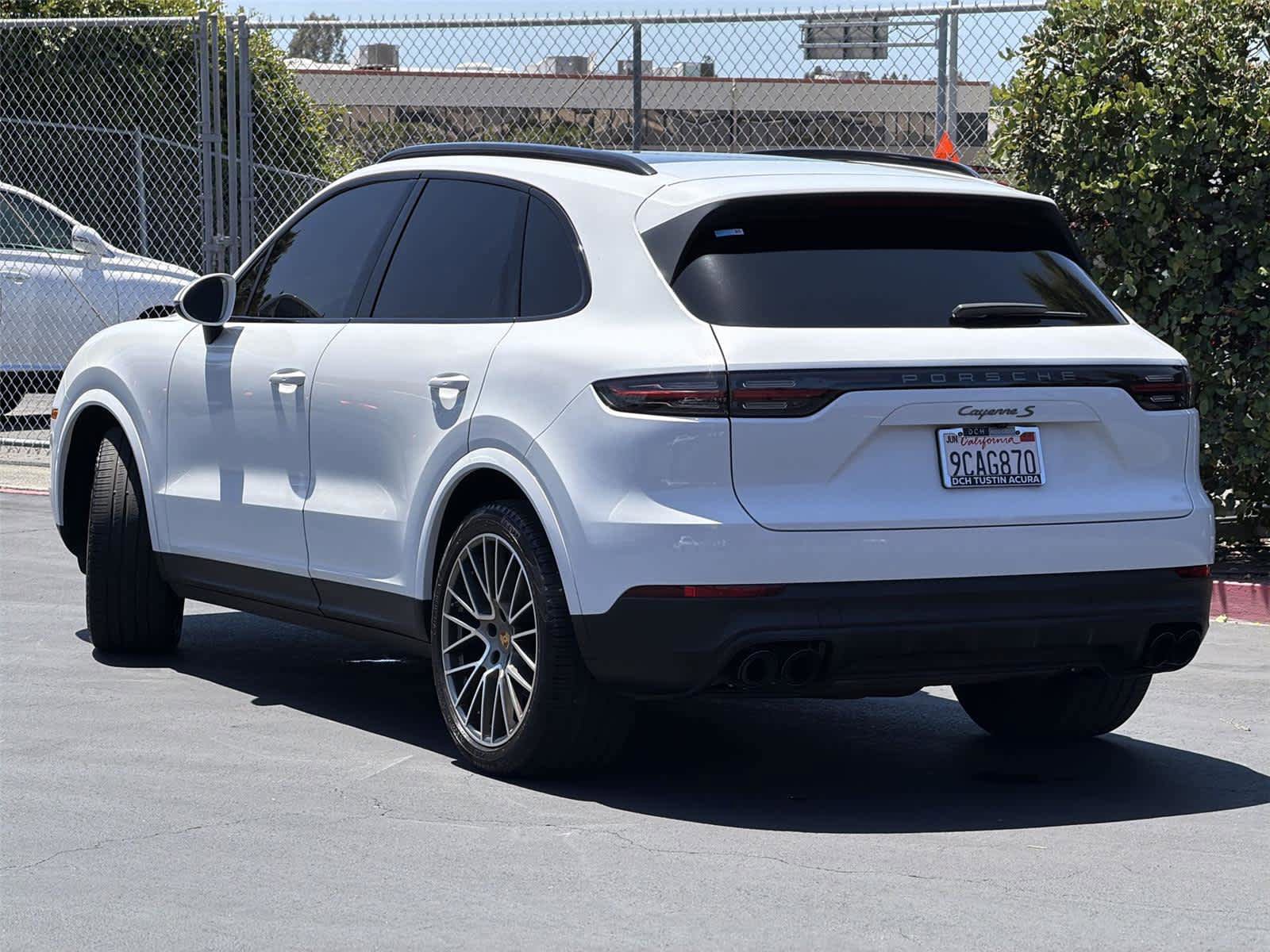 Used 2022 Porsche Cayenne S AWD/4WD image 5