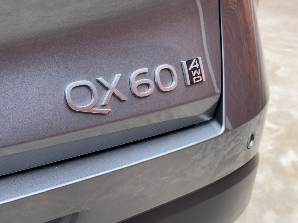 Used 2026 INFINITI QX60 Luxe w/ Cargo Package AWD/4WD image 5