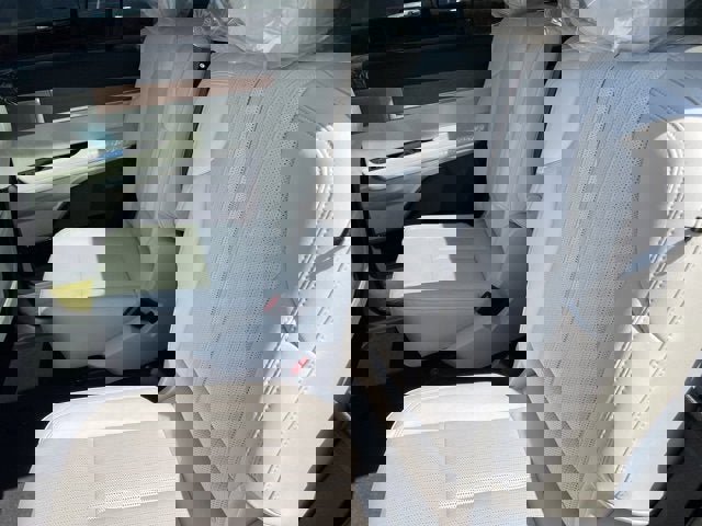 New 2026 Cadillac Vistiq Luxury image 21