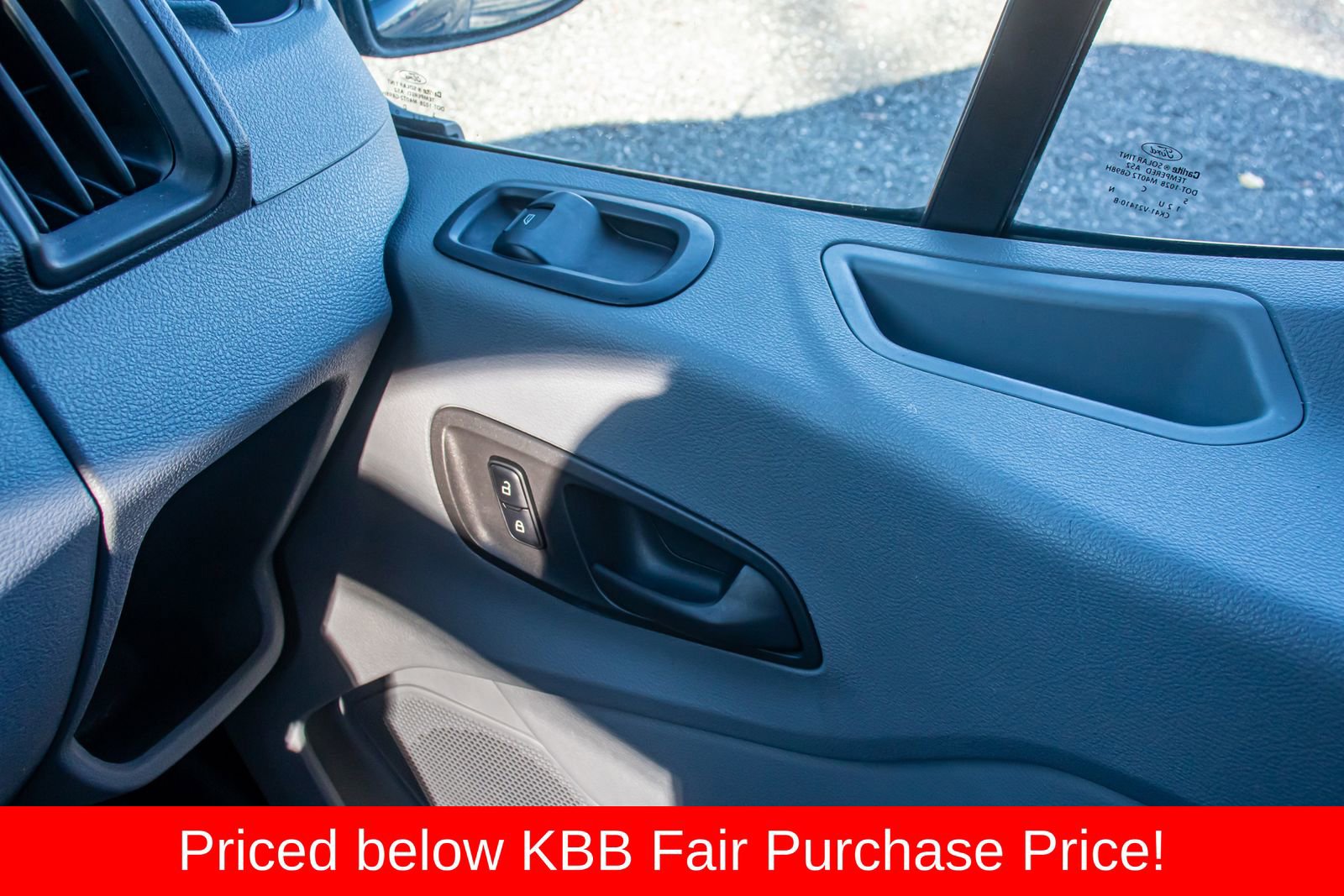 Used 2015 Ford Transit 250 148 Medium Roof image 23