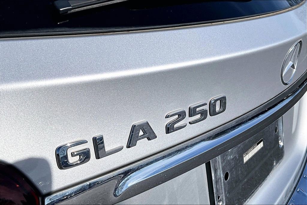 Used 2019 Mercedes-Benz GLA 250 w/ Convenience Package image 22