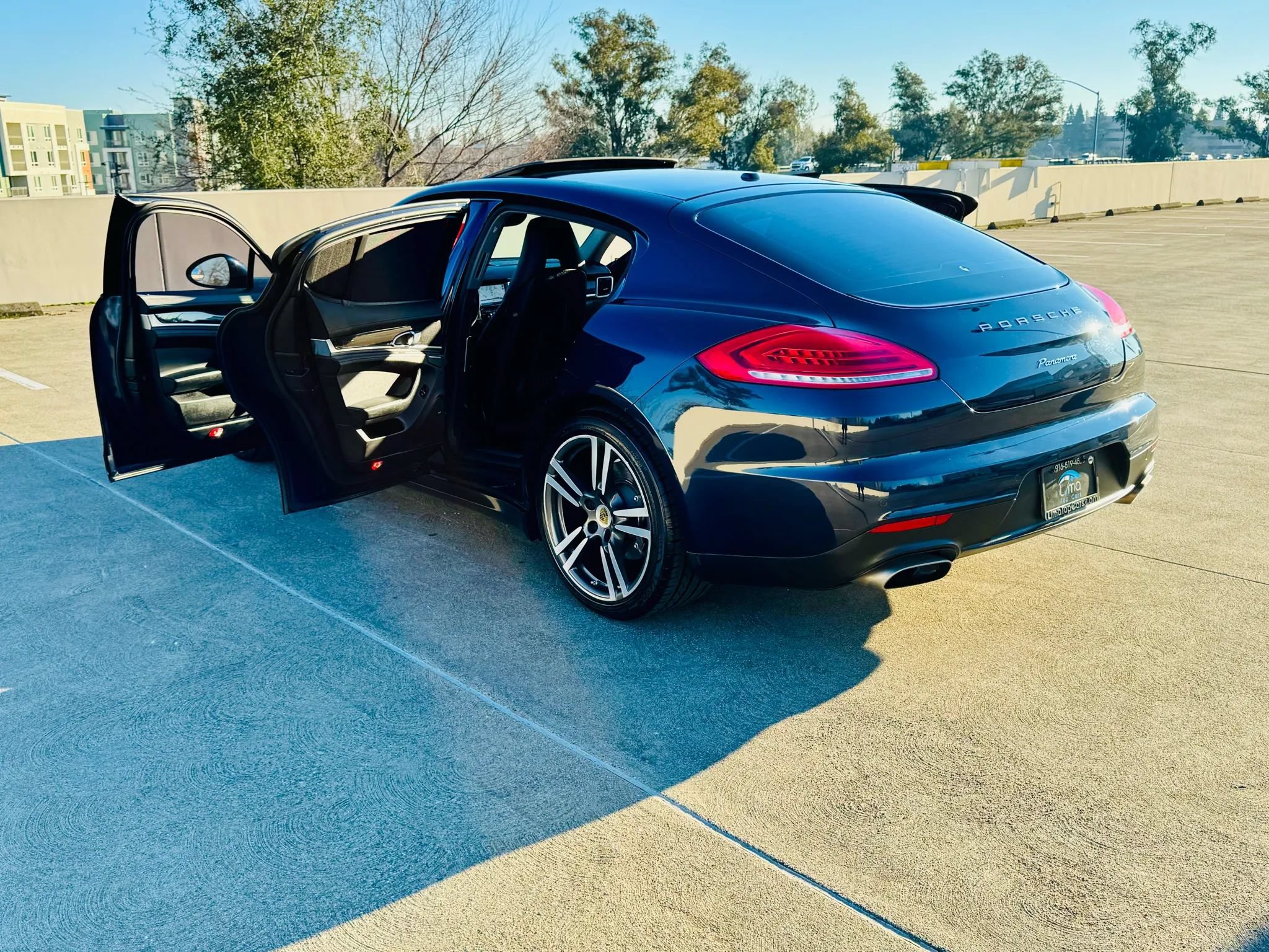 Used 2016 Porsche Panamera Edition RWD image 51