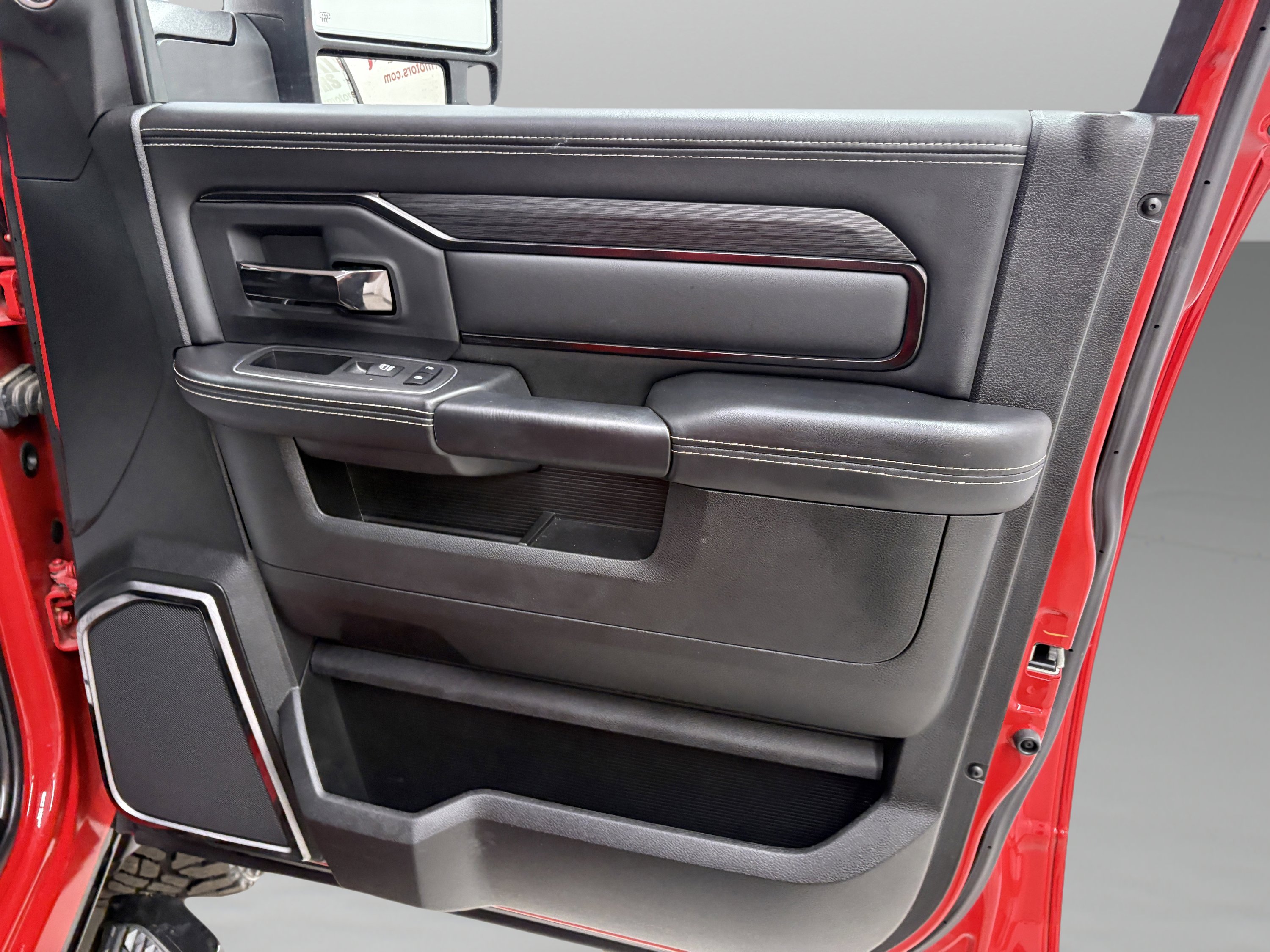 Used 2023 RAM 2500 Rebel w/ Level 2 Equipment Group AWD/4WD image 25